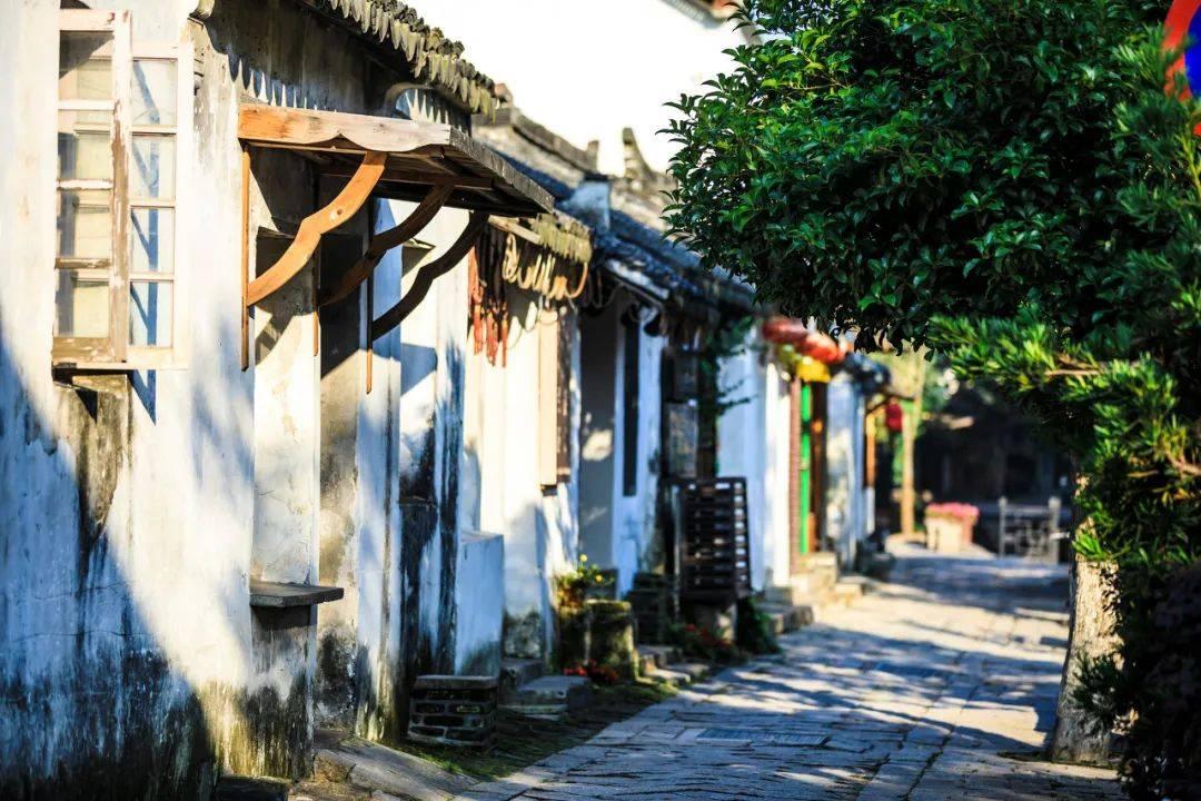 省政协召开八届十五次主席会议